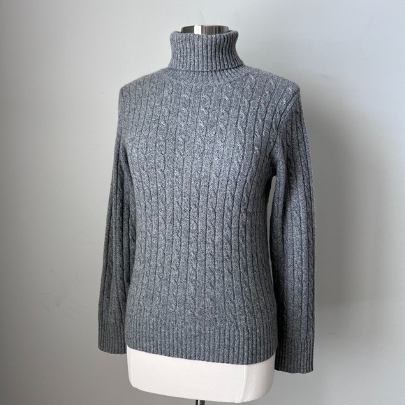 Magaschoni 100% Cashmere Gray Cable Knit Turtleneck Sweater Medium - Picture 2 of 15